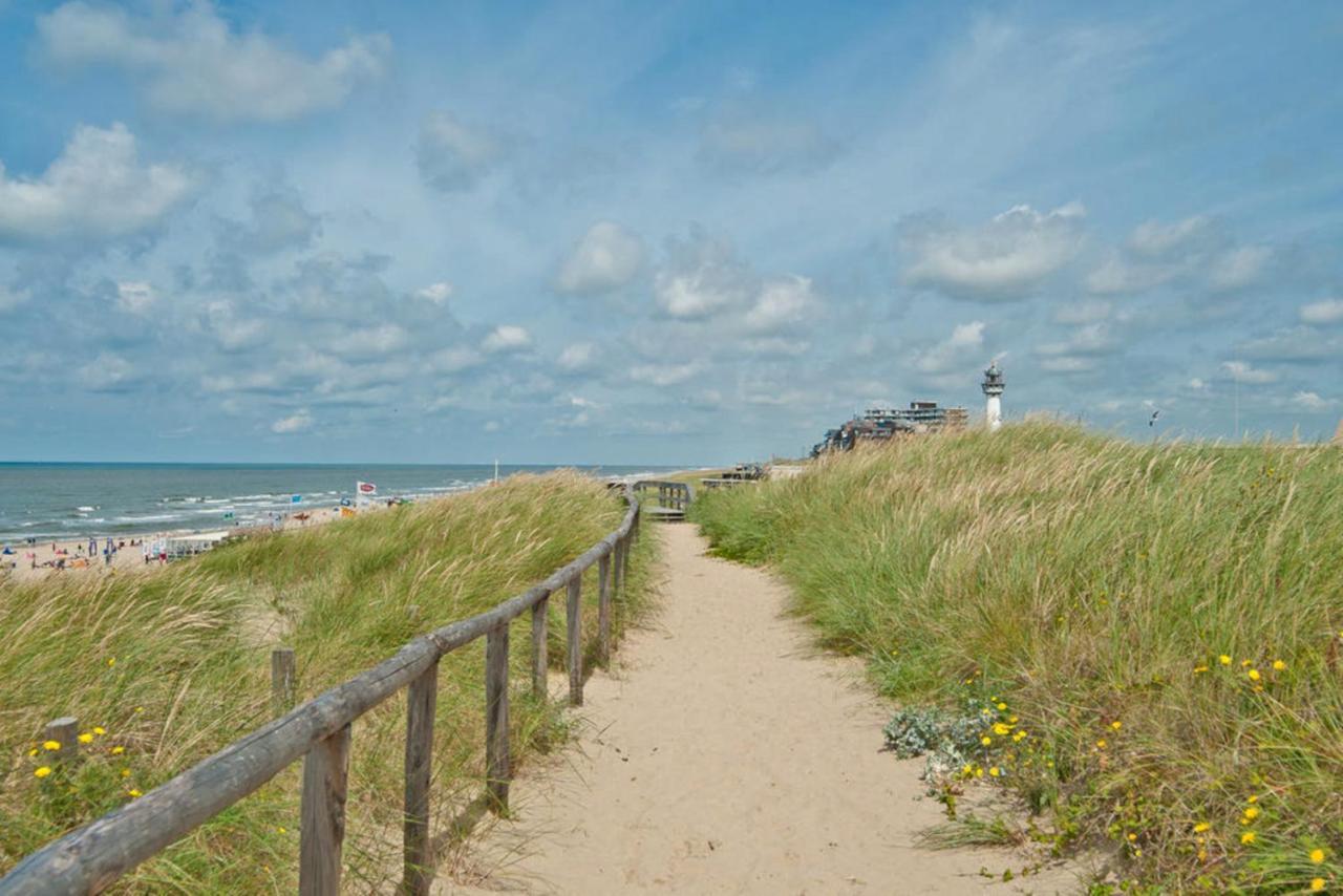 Hotelhuisje #d Casa vacanze Warmenhuizen