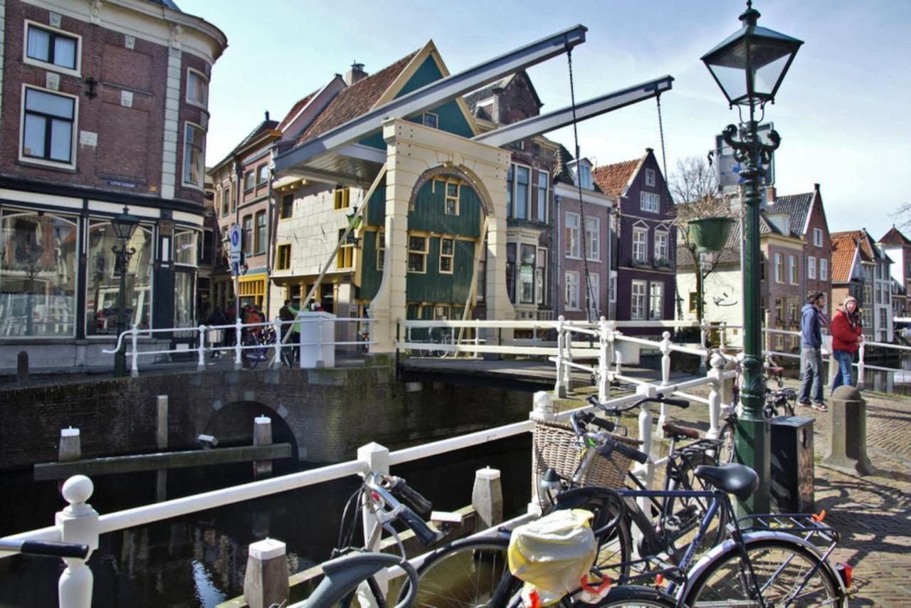 Hotelhuisje #d * Warmenhuizen